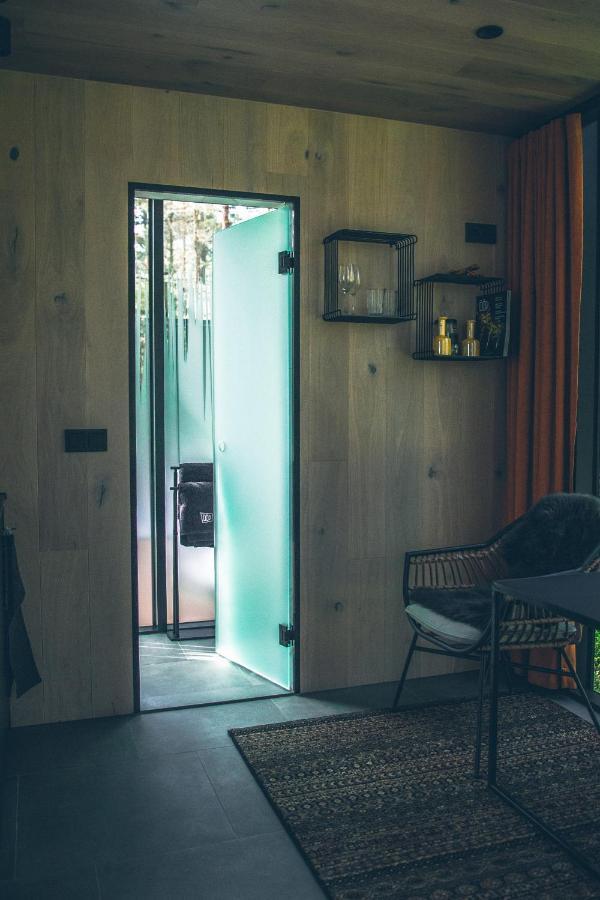 Oeoed Hoetels Rooslepa - Fika, Mysa , Skoent-With Sauna Dış mekan fotoğraf
